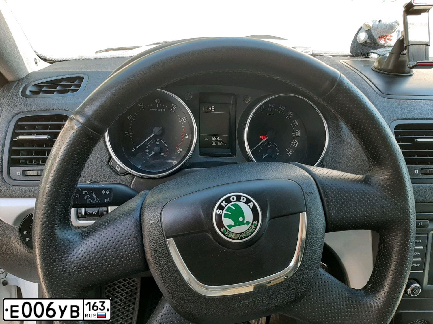 Фото автомобиля LEXUS GS 300, 2007 — госномер Е006УВ163