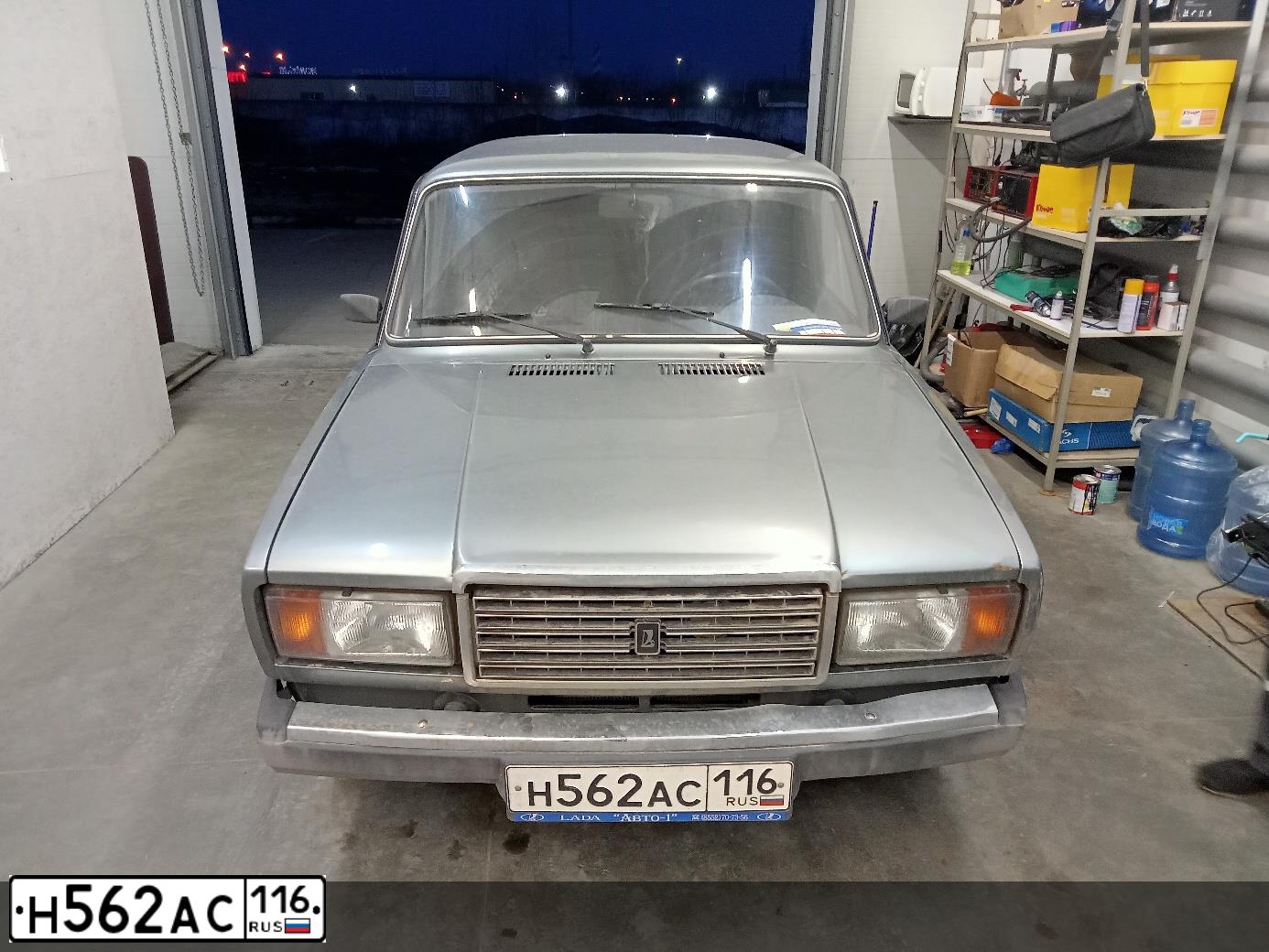 Фото автомобиля LADA 2107, 2010 — госномер Н070СХ716. Цвет: СРЕДНИЙ СЕРО-ЗЕЛЕНЫЙ МЕТ.