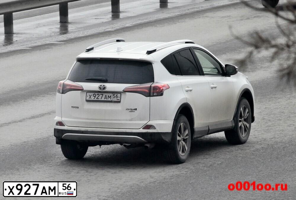 Фото автомобиля TOYOTA RAV4, 2015 — госномер Х927АМ56. Цвет: БЕЛЫЙ