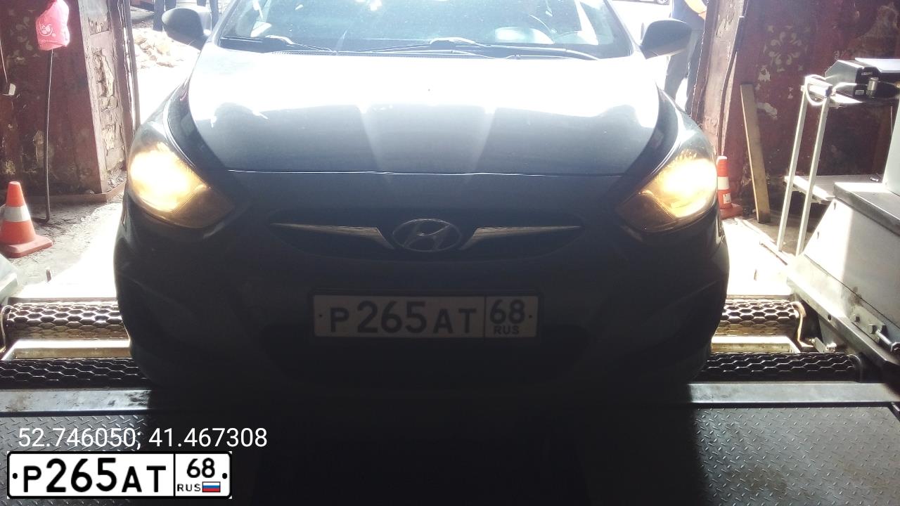 Фото автомобиля HYUNDAI SOLARIS, 2014 — госномер Р265АТ68. Цвет: СЕРЫЙ