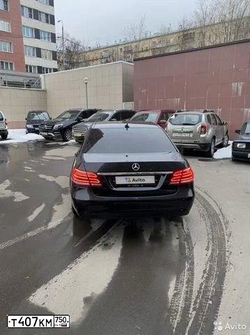 Фото автомобиля MERCEDES-BENZ E200, 2015 — госномер А656УЕ193. Цвет: ЧЕРНЫЙ