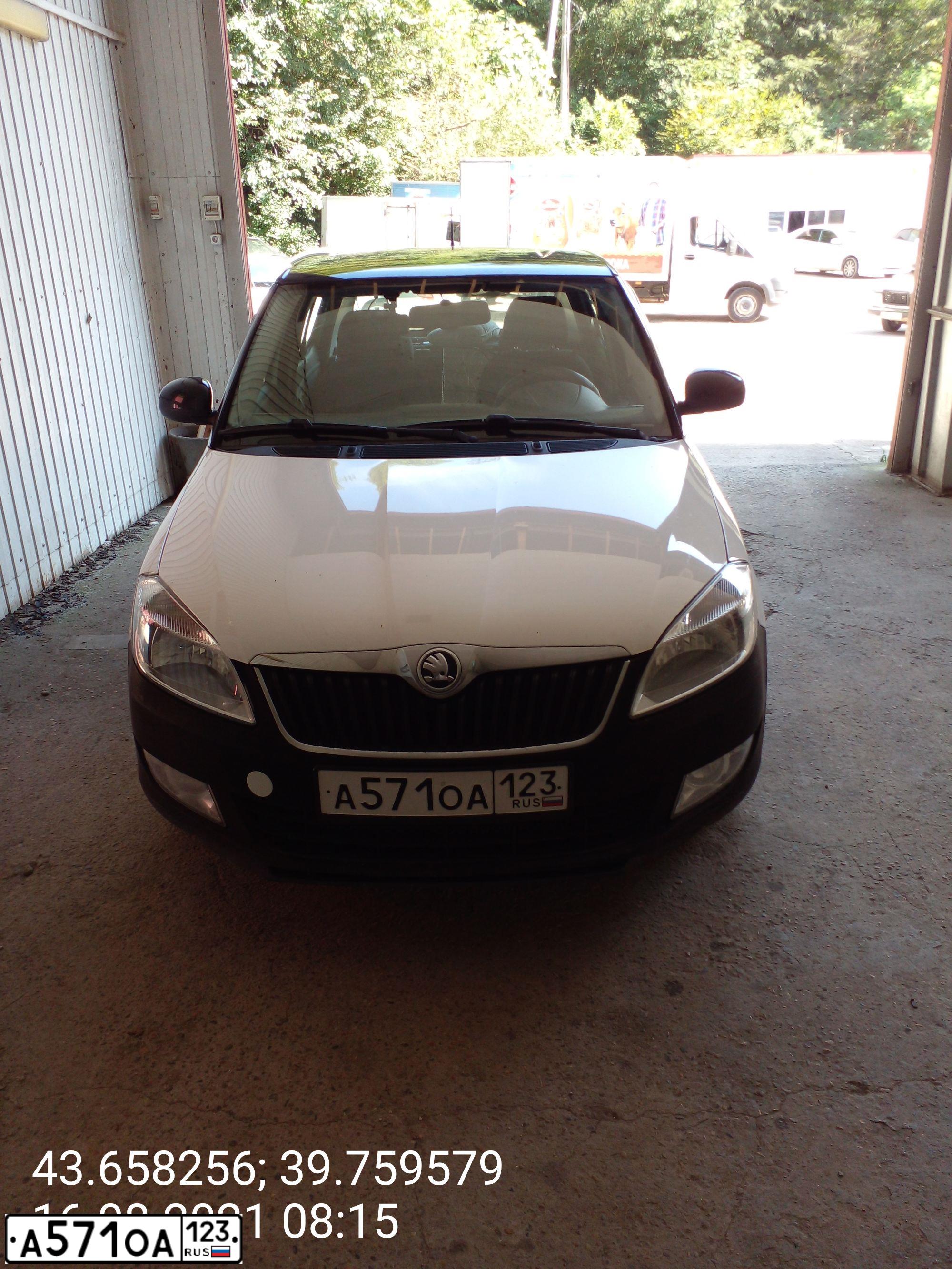 Фото автомобиля SKODA Fabia, 2014 — госномер А571ОА123