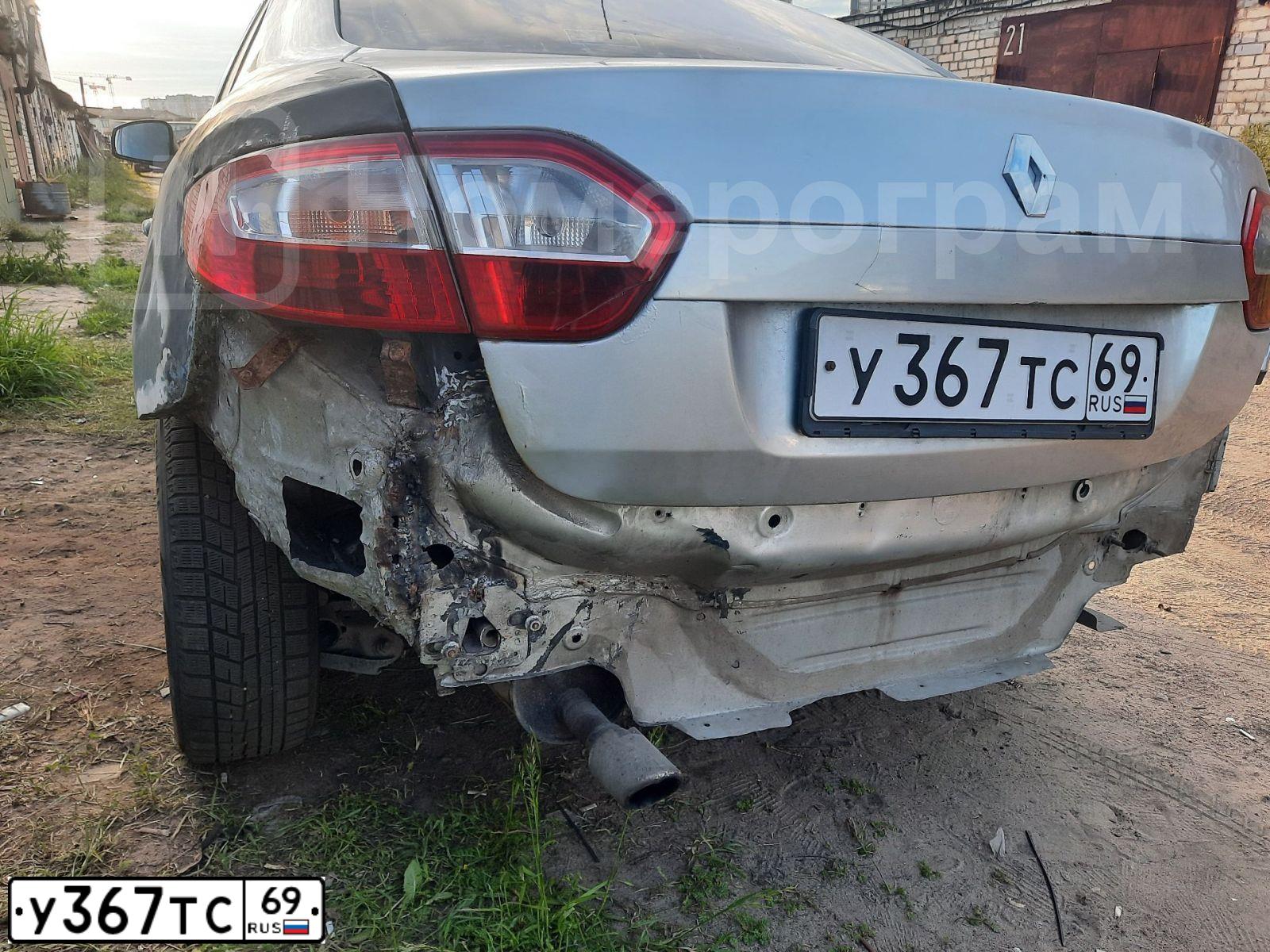 Фото автомобиля RENAULT FLUENCE, 2013 — госномер Р905СР69. Цвет: СВЕТЛО-СЕРЫЙ