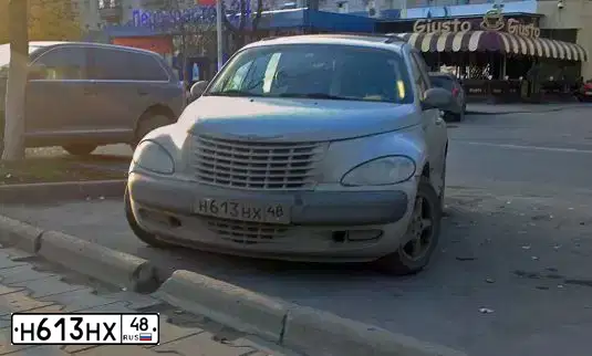 Фото автомобиля CHRYSLER PT CRUISER, 2001 — госномер М883НМ82