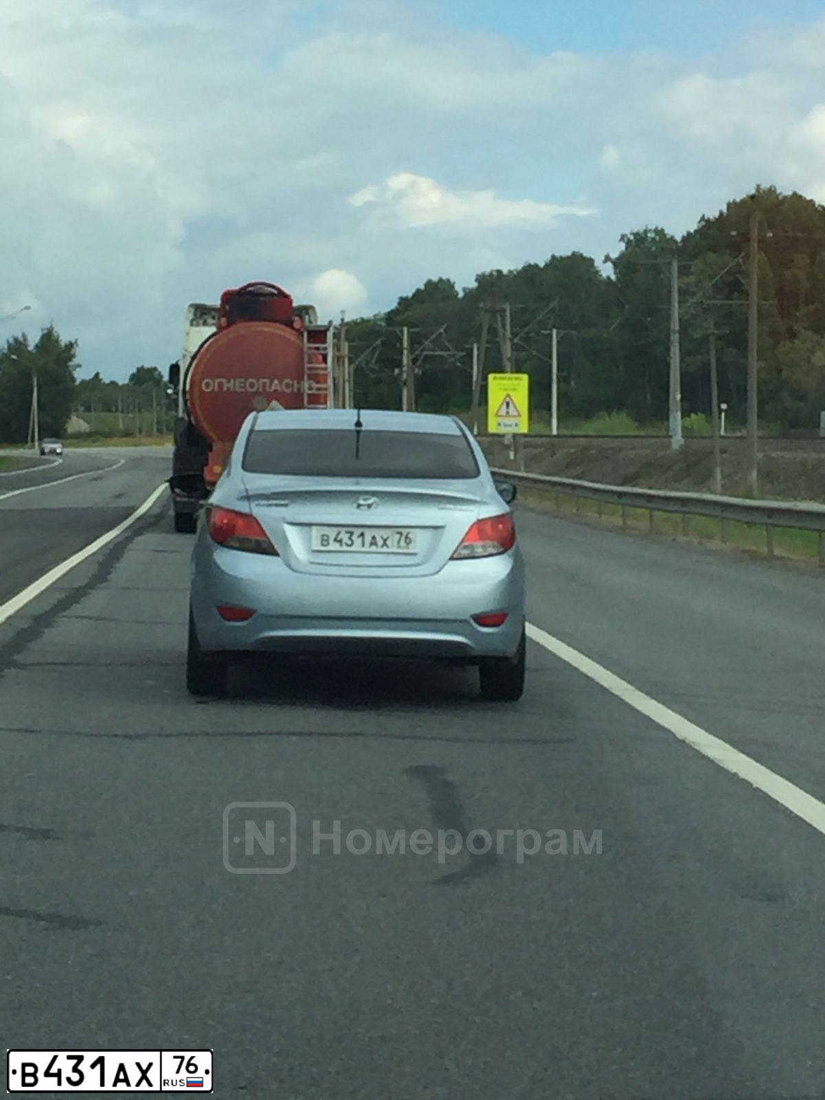 Фото автомобиля HYUNDAI SOLARIS, 2011 — госномер Е164КС180. Цвет: СЕРО ГОЛУБОЙ