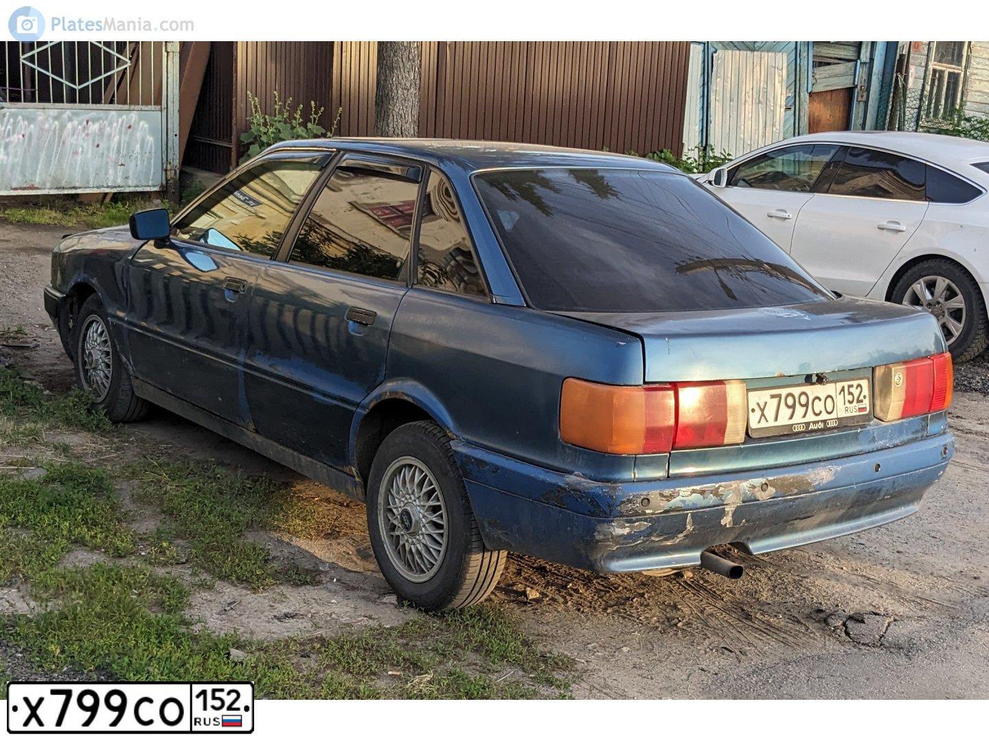 Фото автомобиля AUDI 80, 1988 — госномер К267КС13. Цвет: ТЕМНО-СИНИЙ