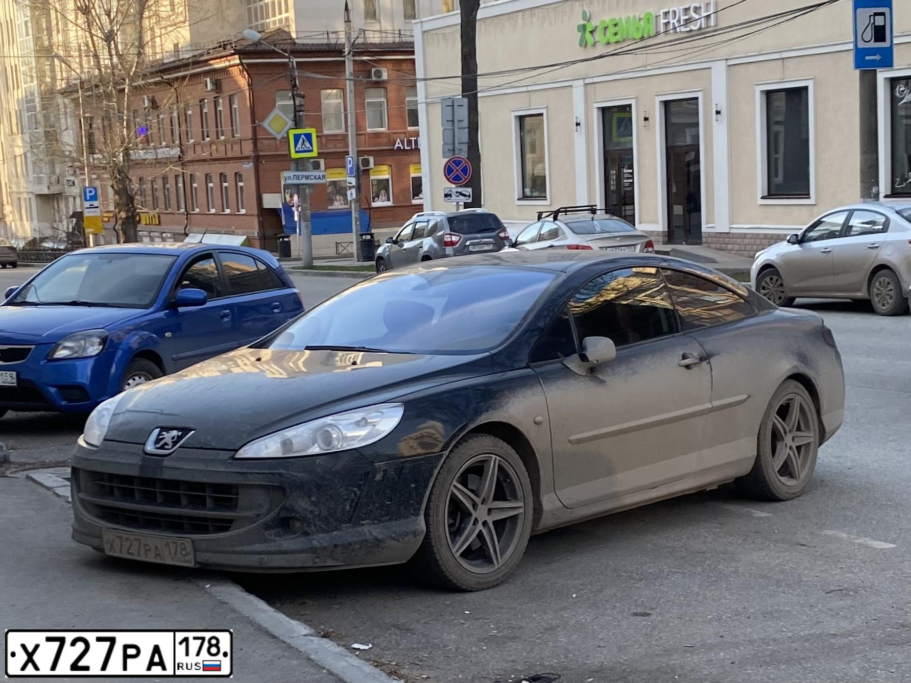 Фото автомобиля PEUGEOT 407, 2006 — госномер О407НР47. Цвет: ЧЕРНЫЙ