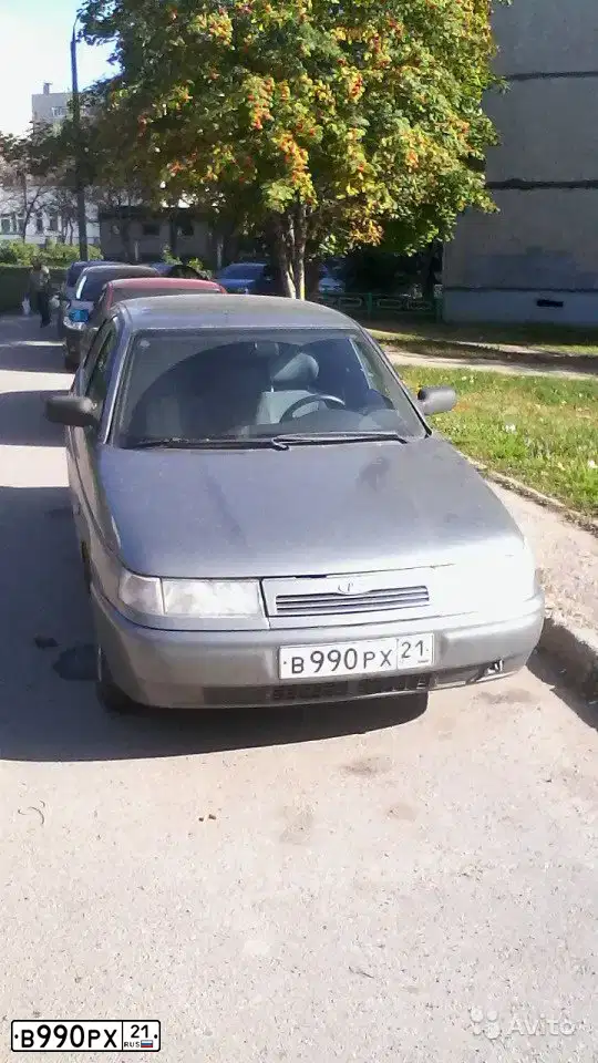 Фото автомобиля LADA 2112, 2007 — госномер В990РХ21. Цвет: СРЕДНИЙ СЕРО-ЗЕЛЕНЫЙ МЕТ.