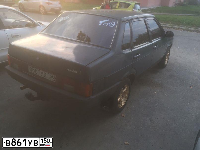 Фото автомобиля LADA 2109 SAMARA, 2000 — госномер У435ТХ90. Цвет: СИНЕ-ЗЕЛЕНЫЙ