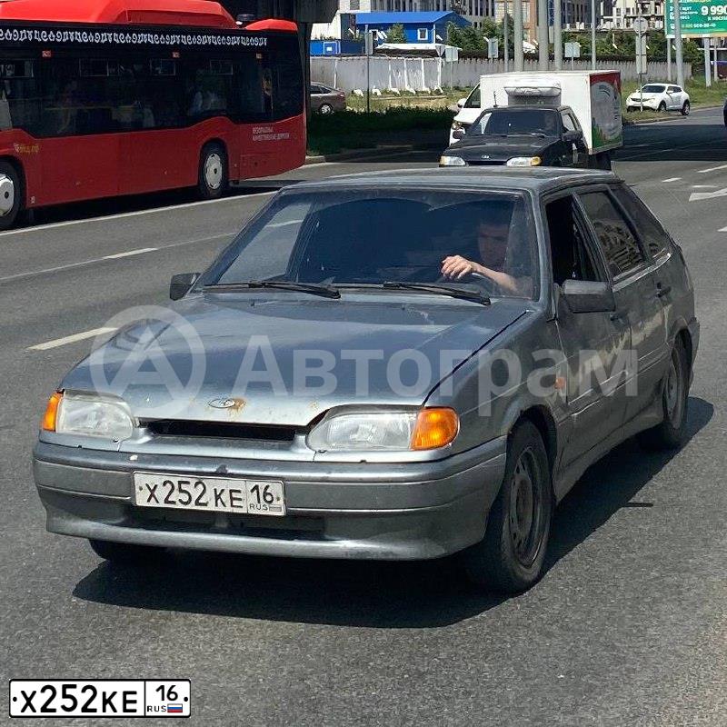 Фото автомобиля LADA 2114 SAMARA, 2006 — госномер Х252КЕ16. Цвет: СРЕДНИЙ СЕРО-ЗЕЛЕНЫЙ МЕТ.