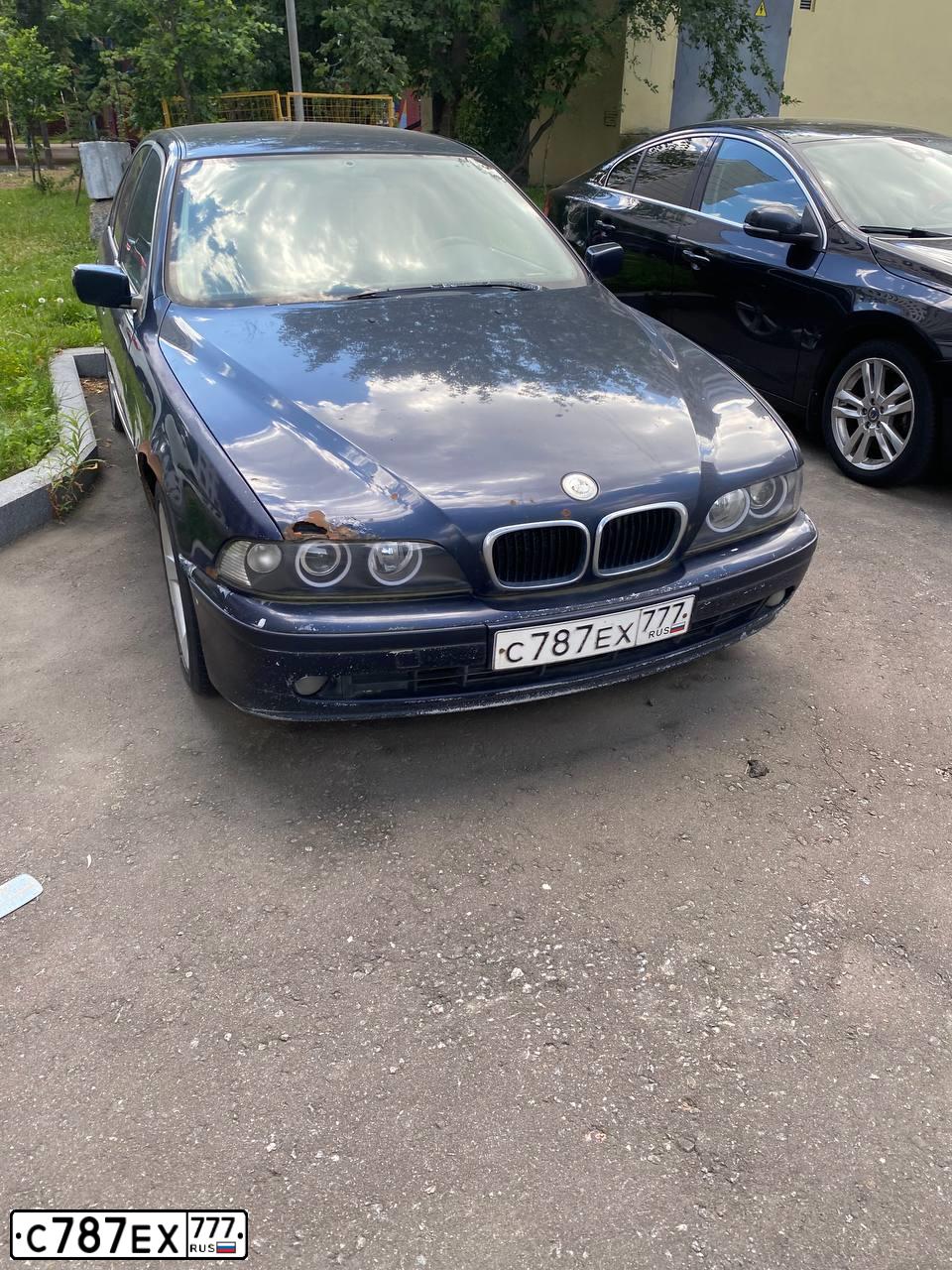 Фото автомобиля BMW SERIE 5, 2003 — госномер С787ЕХ777. Цвет: СИНИЙ