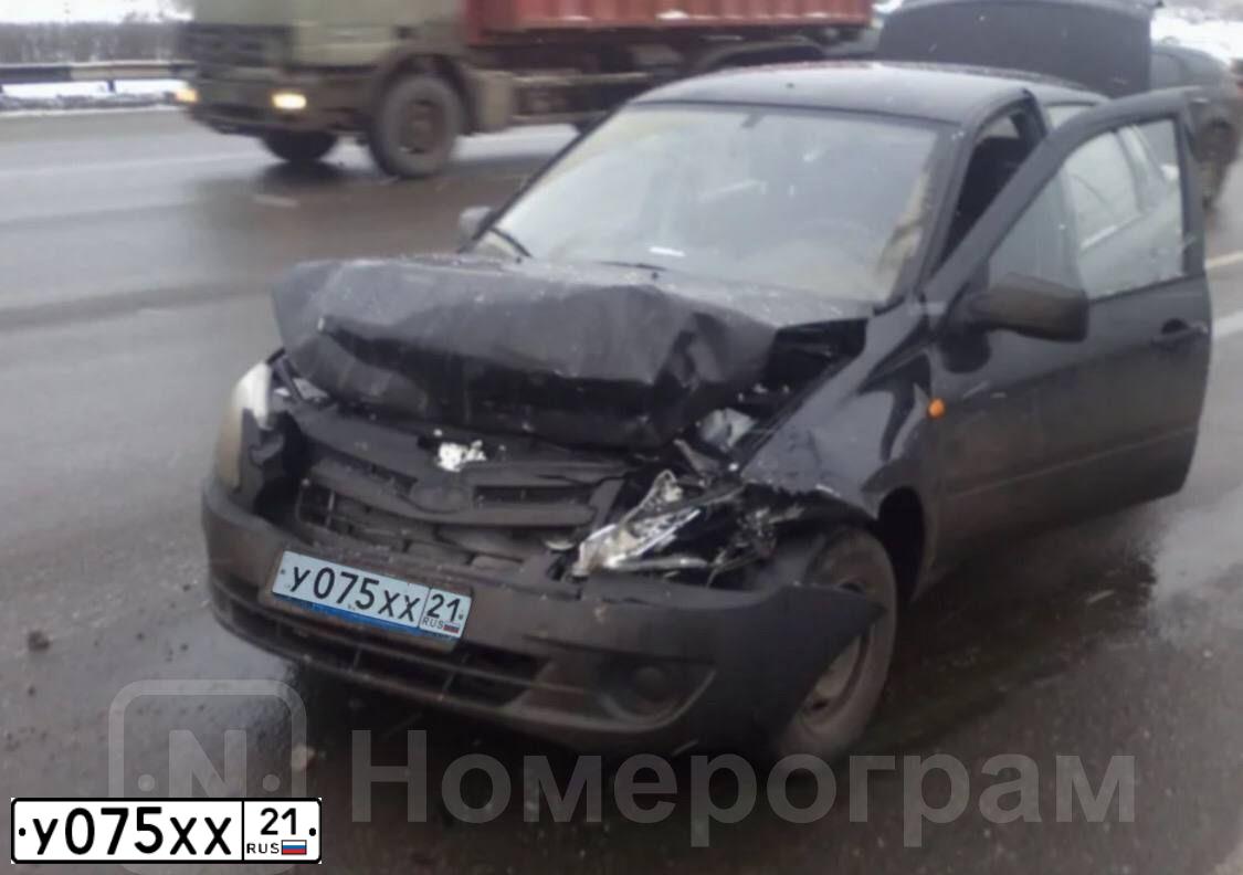 Фото автомобиля LADA GRANTA, 2013 — госномер Н090МК21
