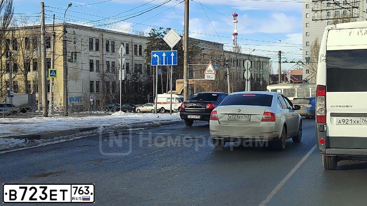 Фото автомобиля SKODA OCTAVIA, 2016 — госномер В723ЕТ763. Цвет: Белый