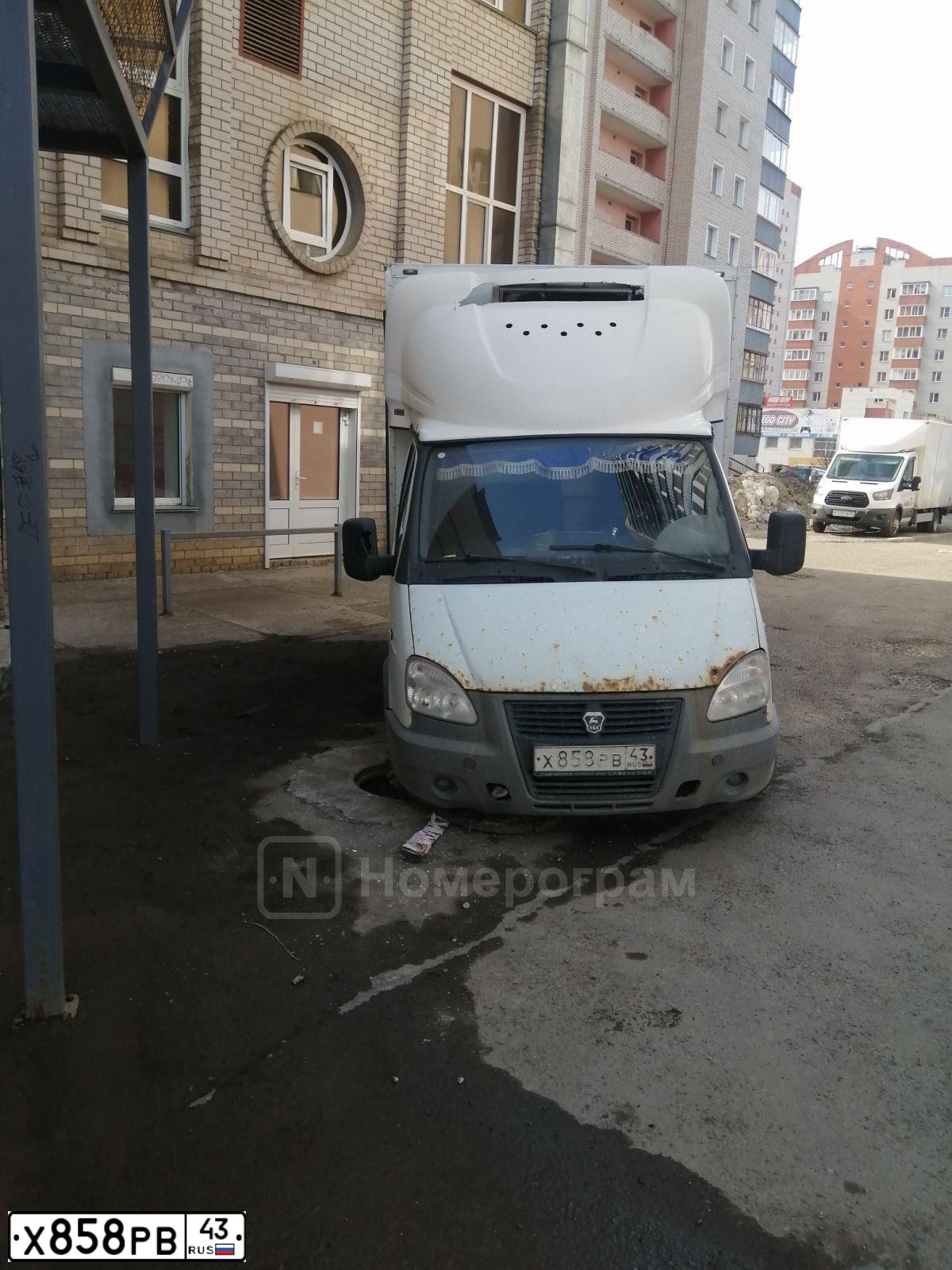 Фото автомобиля GAZ 3302 EL, 2018 — госномер Х858РВ43. Цвет: БЕЛЫЙ