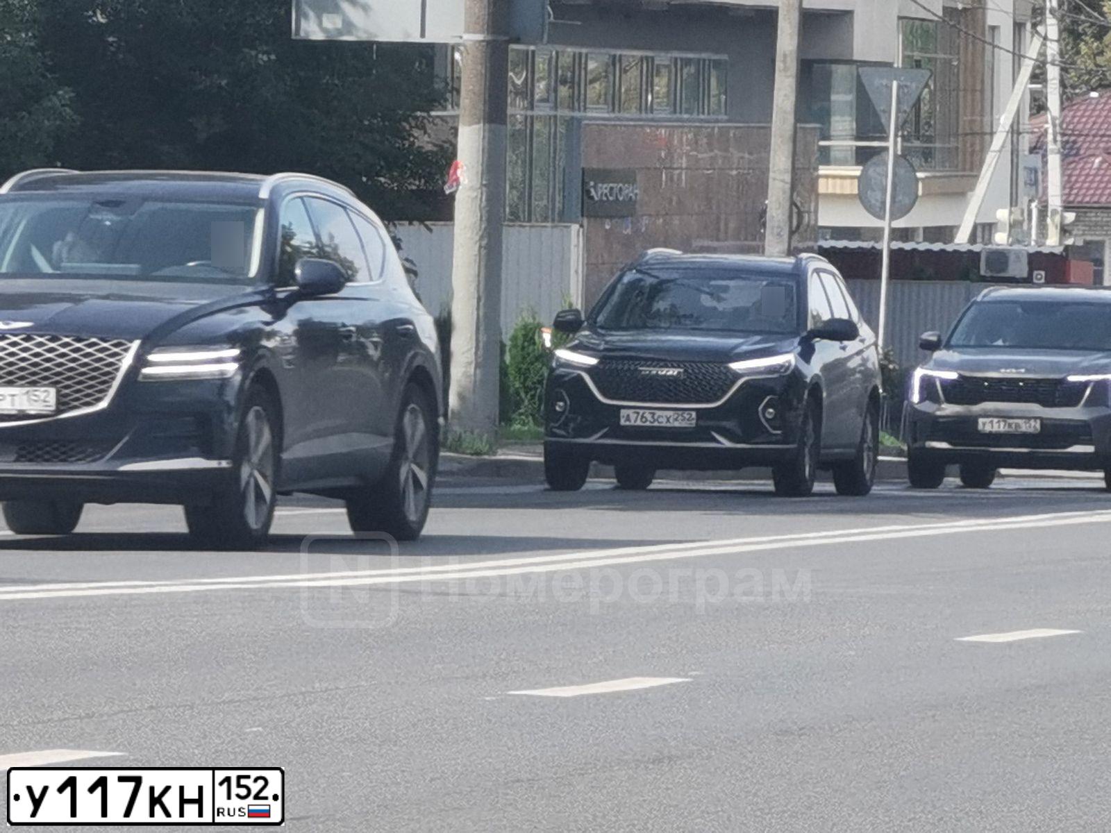 Фото автомобиля UAZ (XTT) PATRIOT UAZ (XTT) PATRIOT, 2013 — госномер У117КН152. Цвет: Черный