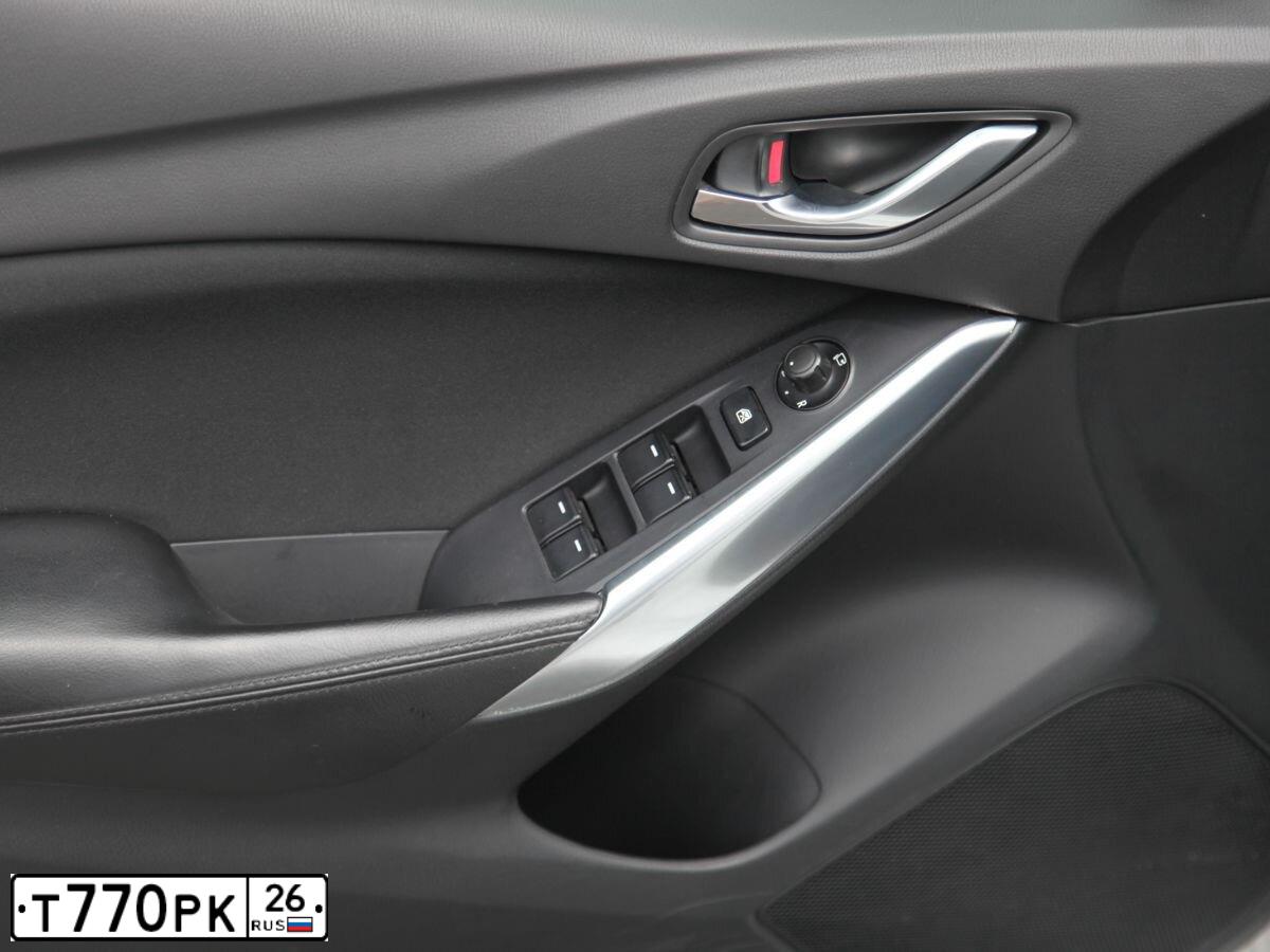 Фото автомобиля MAZDA 6, 2013 — госномер С019МУ761. Цвет: Белый
