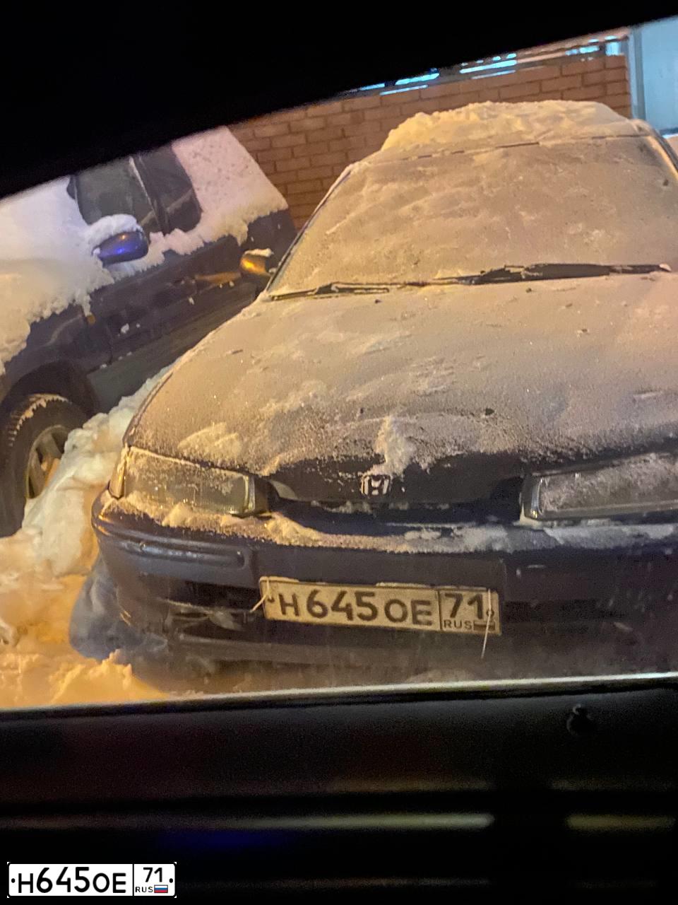 Фото автомобиля HONDA ACCORD, 1993 — госномер Н645ОЕ71. Цвет: СЕРЫЙ