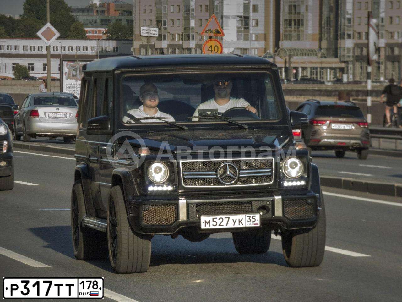 Фото автомобиля VOLKSWAGEN POLO, 2011 — госномер Р317ТТ178. Цвет: СЕРЕБРИСТО-ЖЕЛТЫЙ