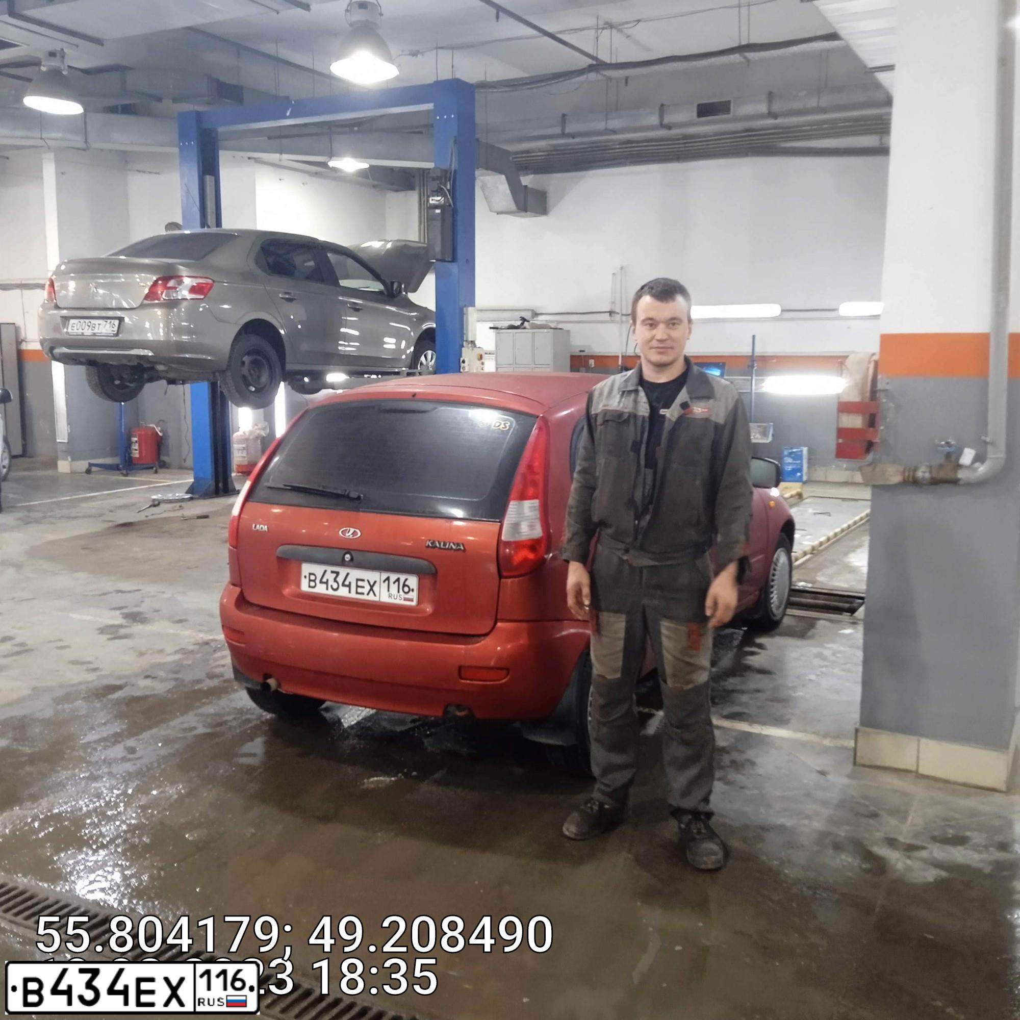 Фото автомобиля LADA 1119 KALINA, 2006 — госномер В434ЕХ116. Цвет: СЕРЕБРИСТО-КРАСНЫЙ