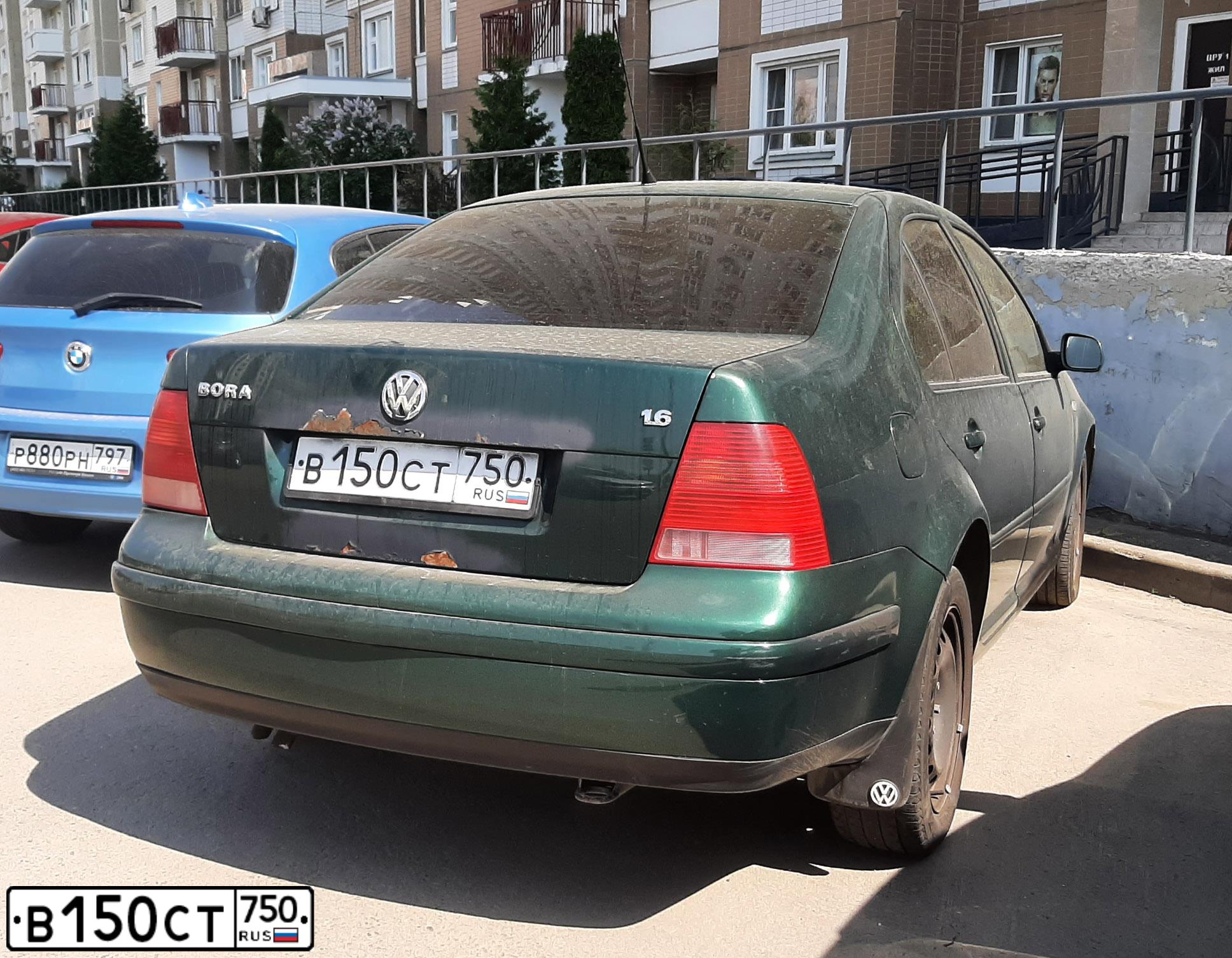 Фото автомобиля VOLKSWAGEN BORA, 2001 — госномер А391АА99. Цвет: ЗЕЛЕНЫЙ