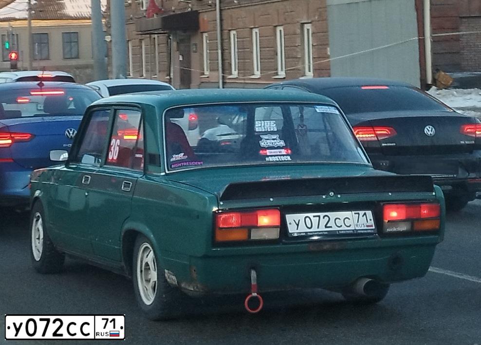 Фото автомобиля LADA 2107 LADA, 2005 — госномер У072СС71. Цвет: ЗЕЛЕНЫЙ