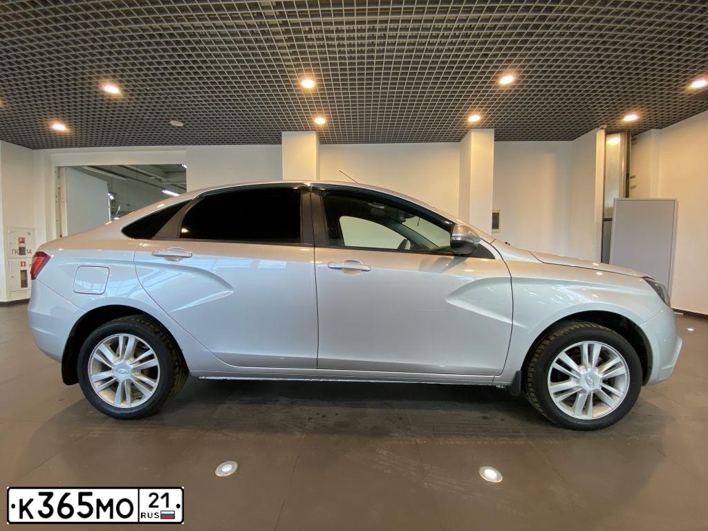 Фото автомобиля LADA VESTA, 2019 — госномер Н534РВ21. Цвет: СЕРЕБРИСТЫЙ