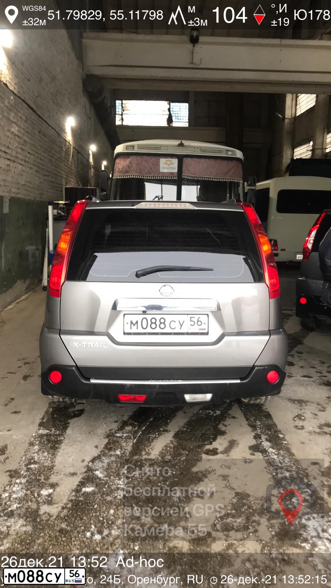 Фото автомобиля NISSAN X-TRAIL, 2008 — госномер М088СУ56. Цвет: СЕРЫЙ