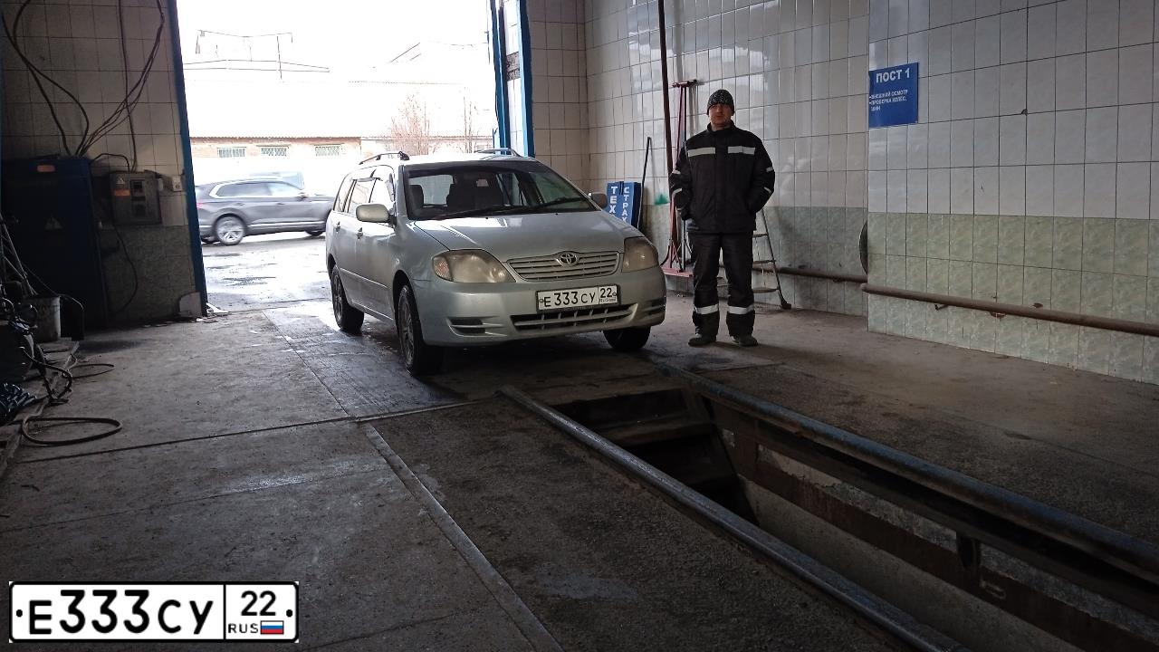 Фото автомобиля LADA 2107, 2011 — госномер В954ОУ122. Цвет: средний серо-зеленый металлик