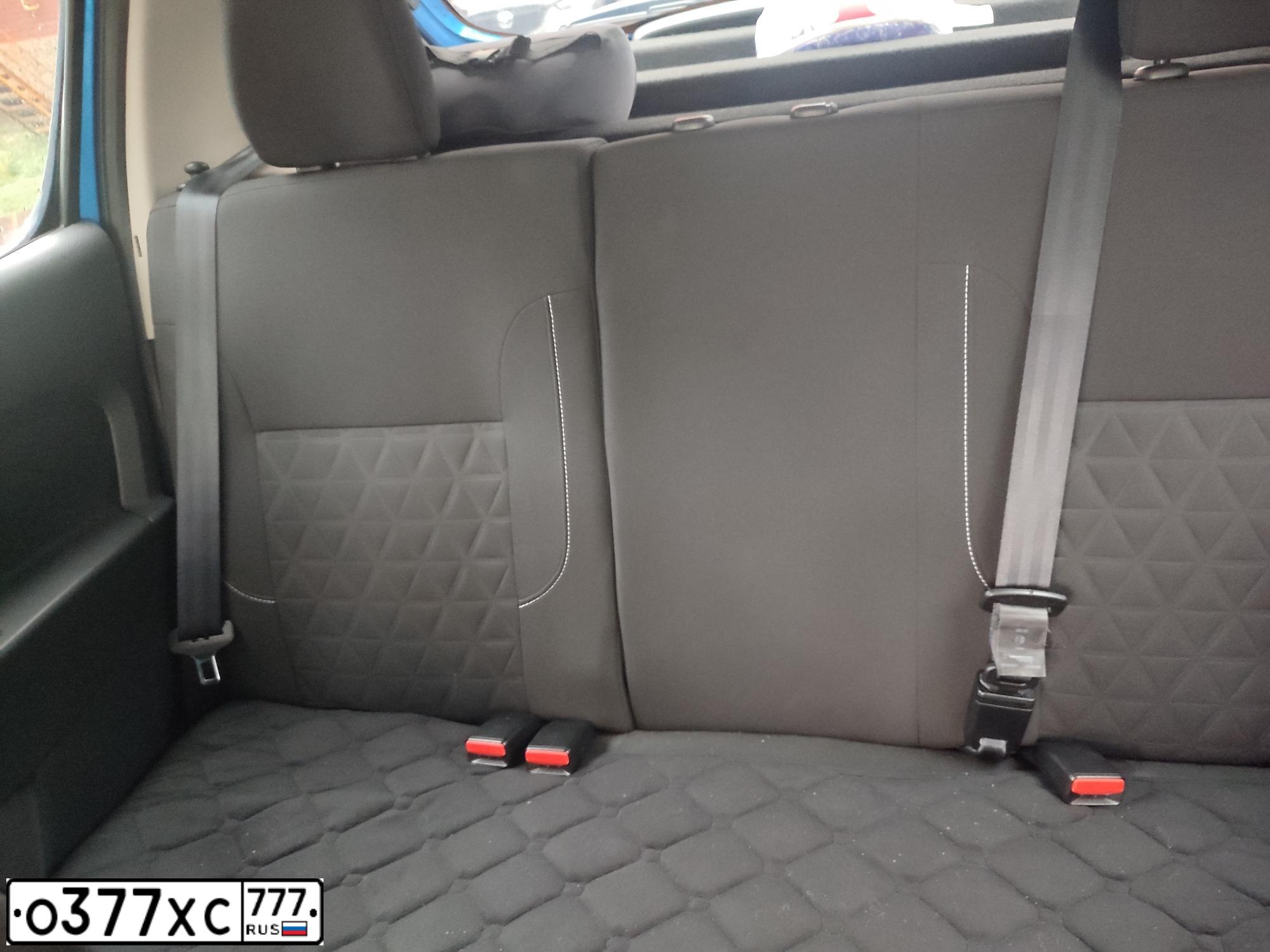 Фото автомобиля RENAULT SANDERO, 2017 — госномер Е067АК156