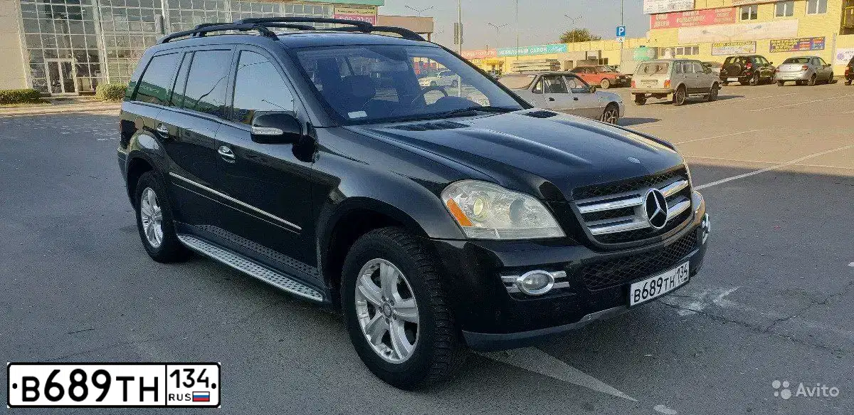 Фото автомобиля MERCEDES GL-KLASSE, 2007 — госномер М800КМ193. Цвет: ЧЕРНЫЙ