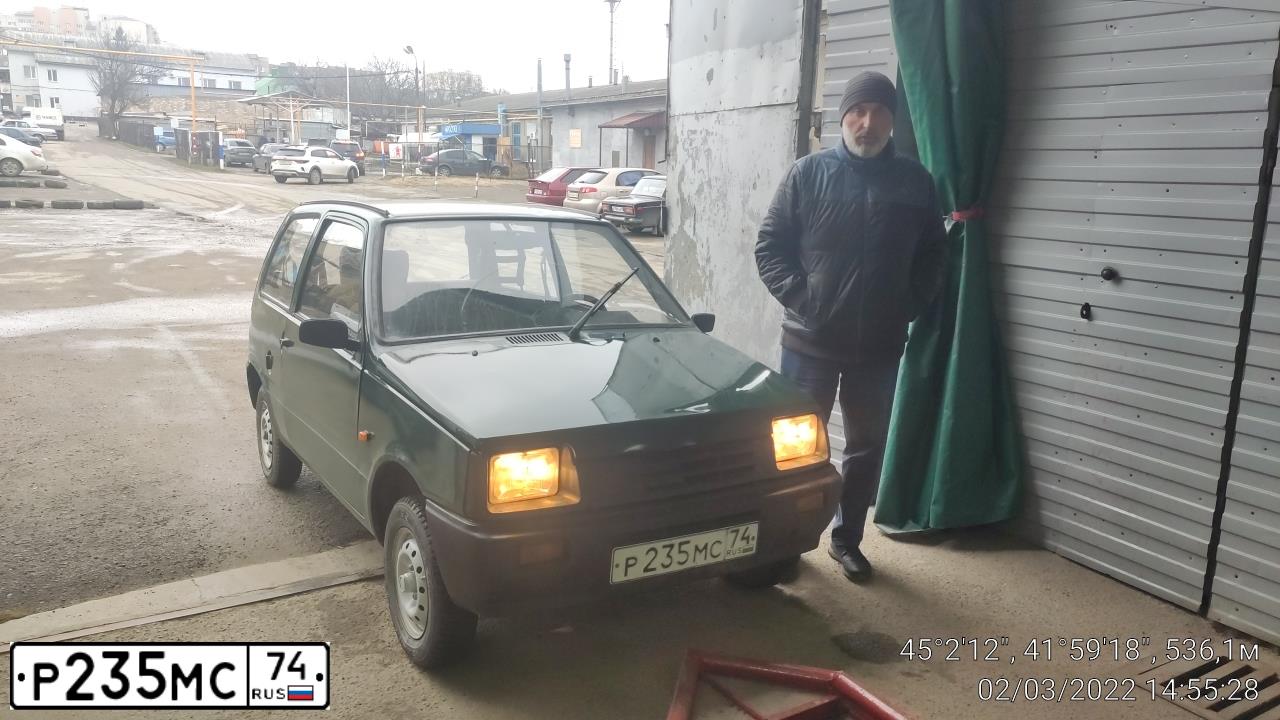 Фото автомобиля LADA OKA, 2001 — госномер М772КР126. Цвет: Темно-зеленый