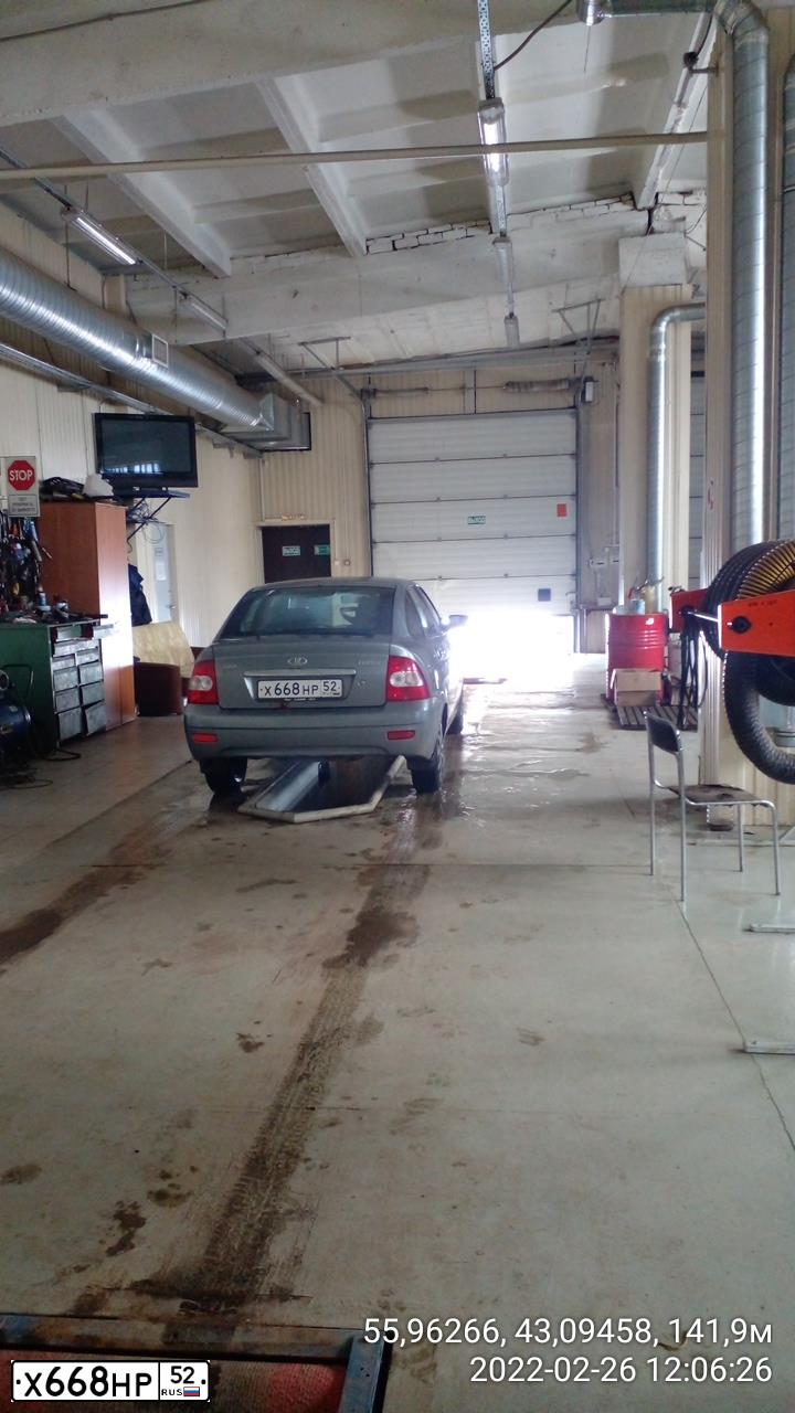 Фото автомобиля LADA PRIORA, 2008 — госномер Х998ОВ790. Цвет: СРЕДНИЙ СЕРО ЗЕЛЕНЫЙ МЕТА