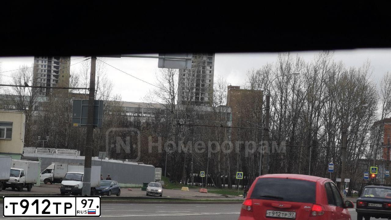 Фото автомобиля HYUNDAI GETZ, 2004 — госномер Т912ТР97. Цвет: ЯРКО-КРАСНЫЙ