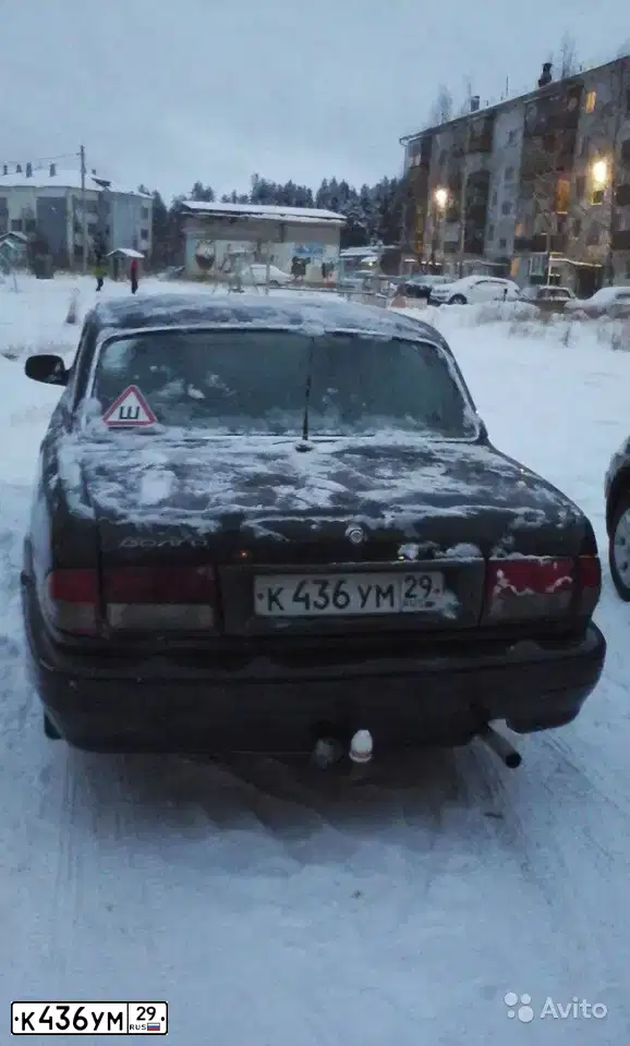 Фото автомобиля GAZ 3110 WOLGA, 2003 — госномер К436УМ29. Цвет: БУРАН