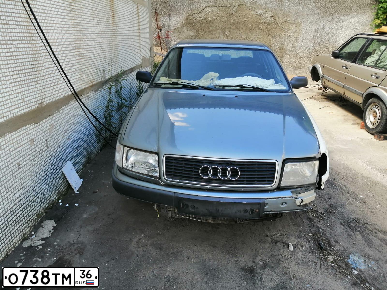Фото автомобиля AUDI 100, 1991 — госномер У894УА99. Цвет: СЕРЫЙ