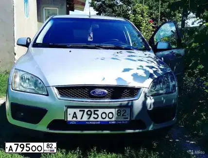 Фото автомобиля FORD FOCUS, 2005 — госномер О597ВА184. Цвет: Серебристый