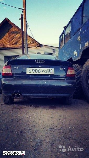 Фото автомобиля AUDI A4, 1997 — госномер У722ЕВ34. Цвет: СИНИЙ