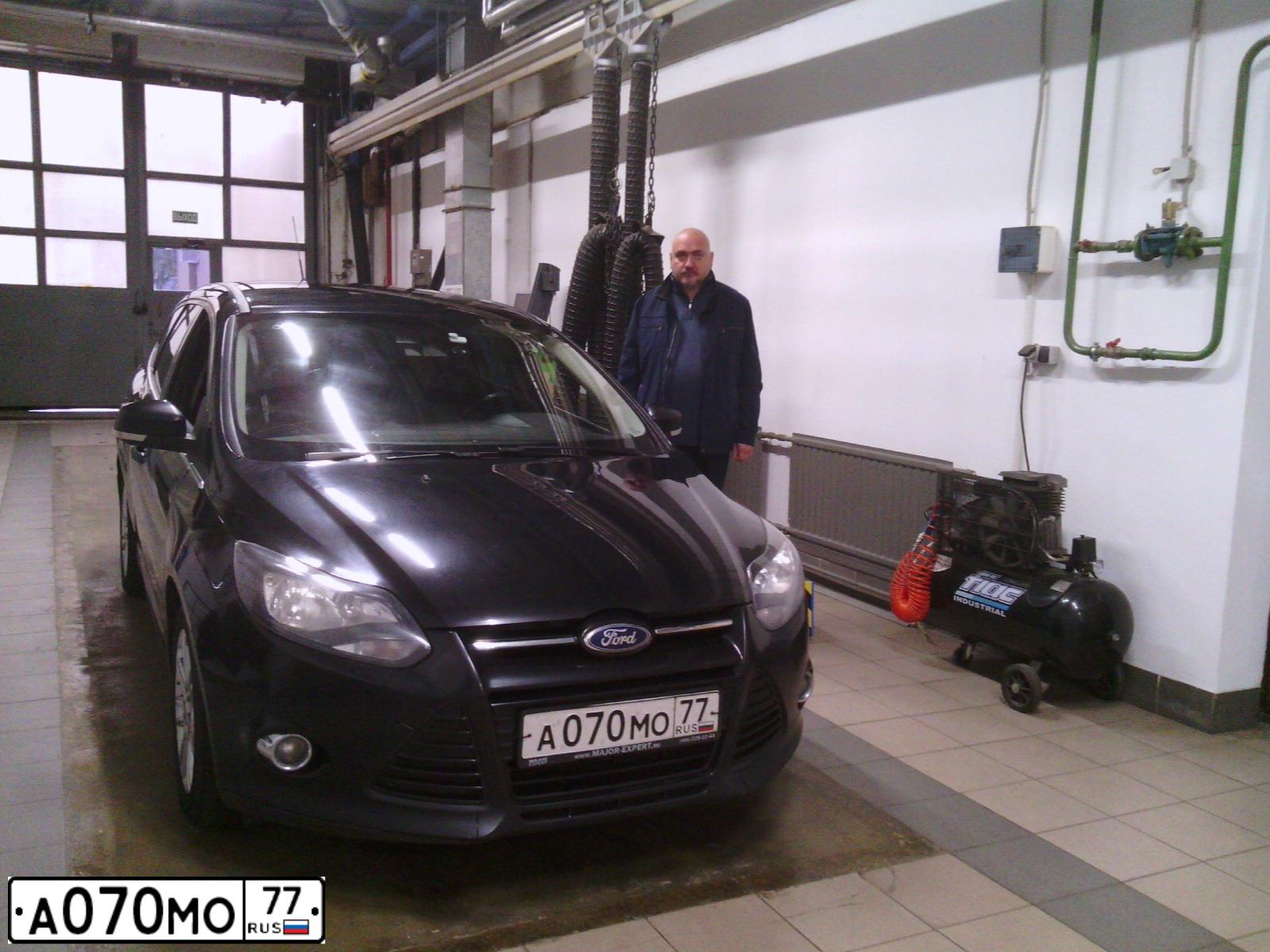 Фото автомобиля FORD FOCUS, 2014 — госномер Т252ММ797. Цвет: ЧЕРНЫЙ