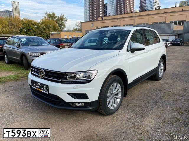 Фото автомобиля VOLKSWAGEN TIGUAN, 2020 — госномер Т593ВХ797. Цвет: БЕЛЫЙ
