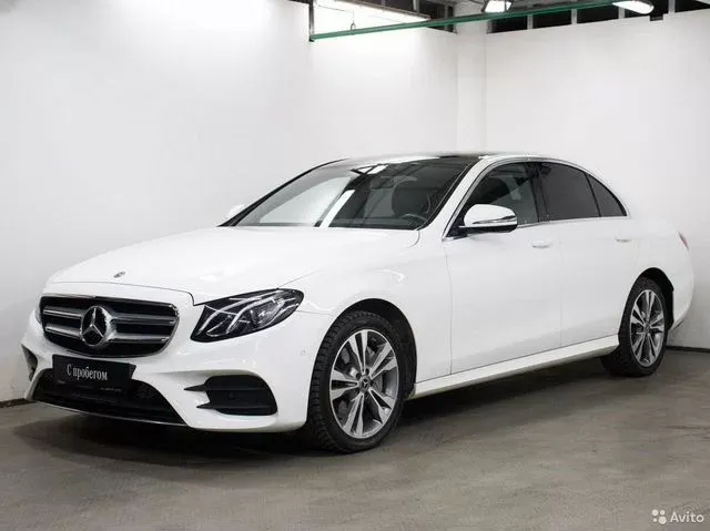 Фото автомобиля БМВ 528I XDRIVE, 2014 — госномер У384АС152. Цвет: синий