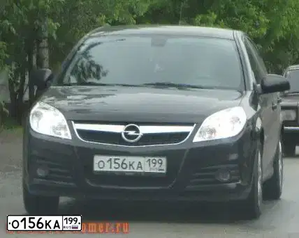 Фото автомобиля OPEL VECTRA, 2008 — госномер О156КА199. Цвет: ЧЕРНЫЙ