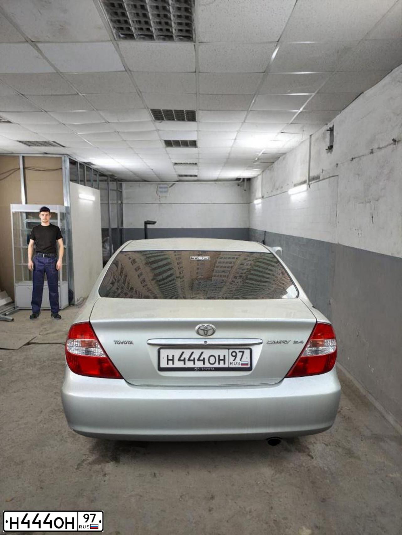 Фото автомобиля TOYOTA CAMRY, 2004 — госномер Н444ОН97. Цвет: Серый