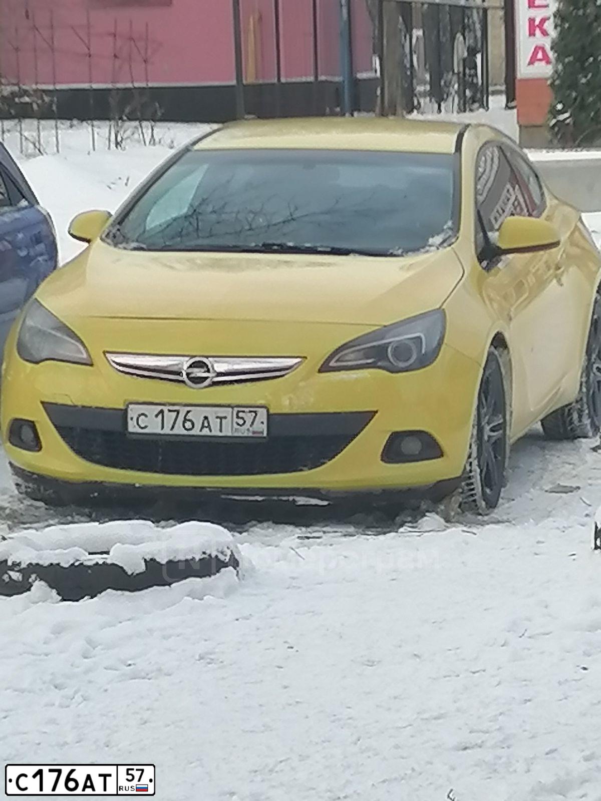 Фото автомобиля OPEL ASTRA, 2012 — госномер У630РТ136. Цвет: ЖЁЛТЫЙ