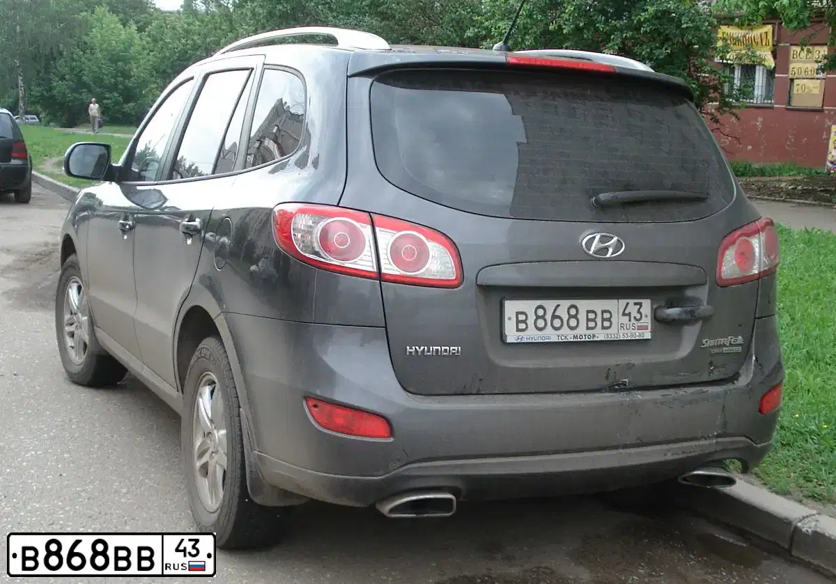 Фото автомобиля HYUNDAI IX55, 2012 — госномер В868ВВ43. Цвет: ЧЕРНЫЙ
