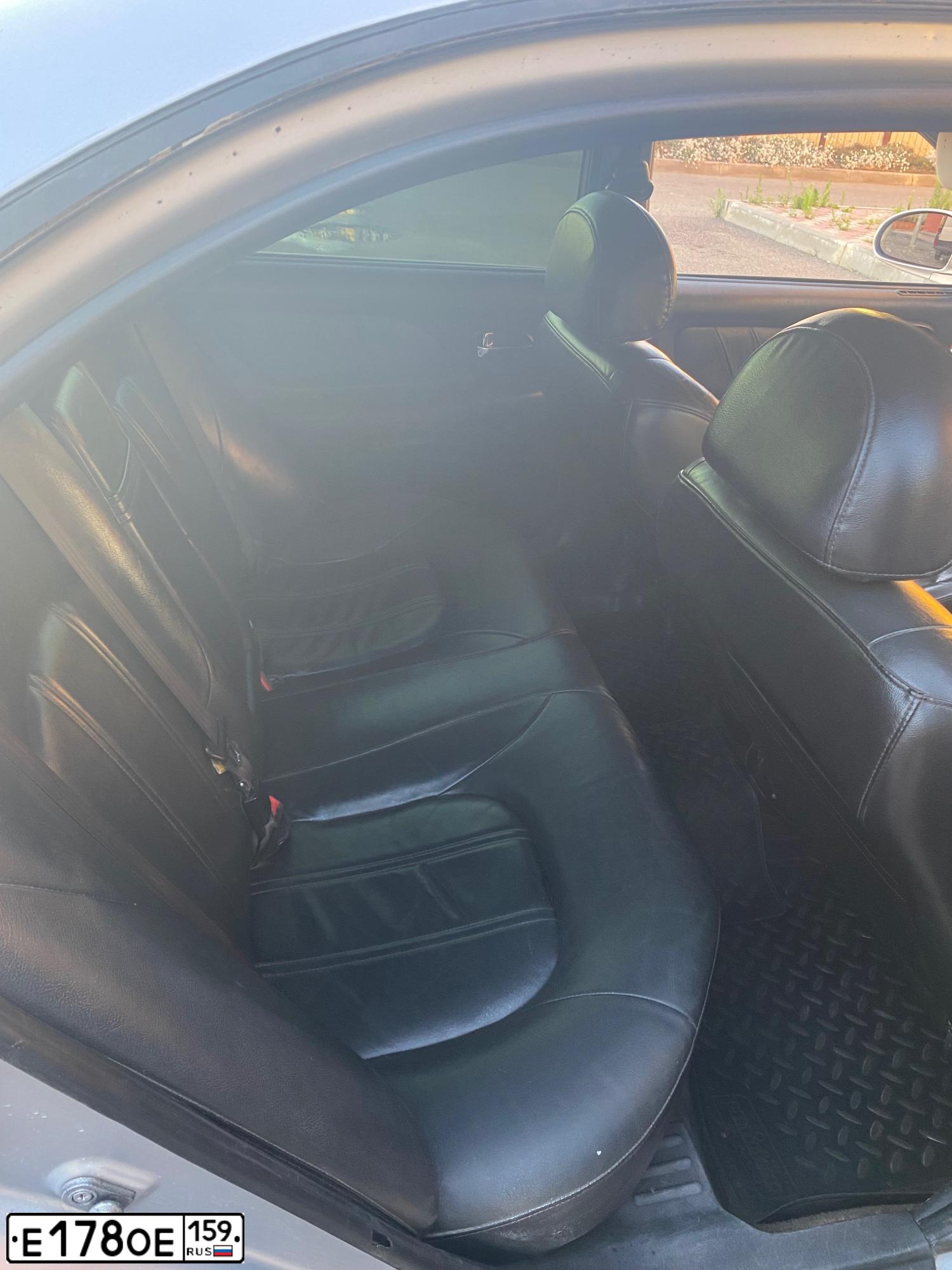 Фото автомобиля HYUNDAI SONATA, 2005 — госномер О578АЕ126. Цвет: СЕРЕБРИСТЫЙ