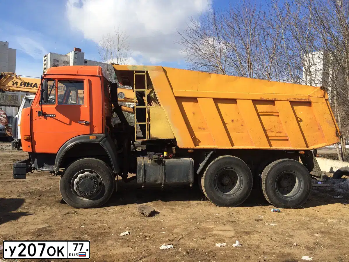 Фото автомобиля KAMAZ 65111 /6X6/, 2007 — госномер К085ОТ750. Цвет: ОРАНЖЕВЫЙ