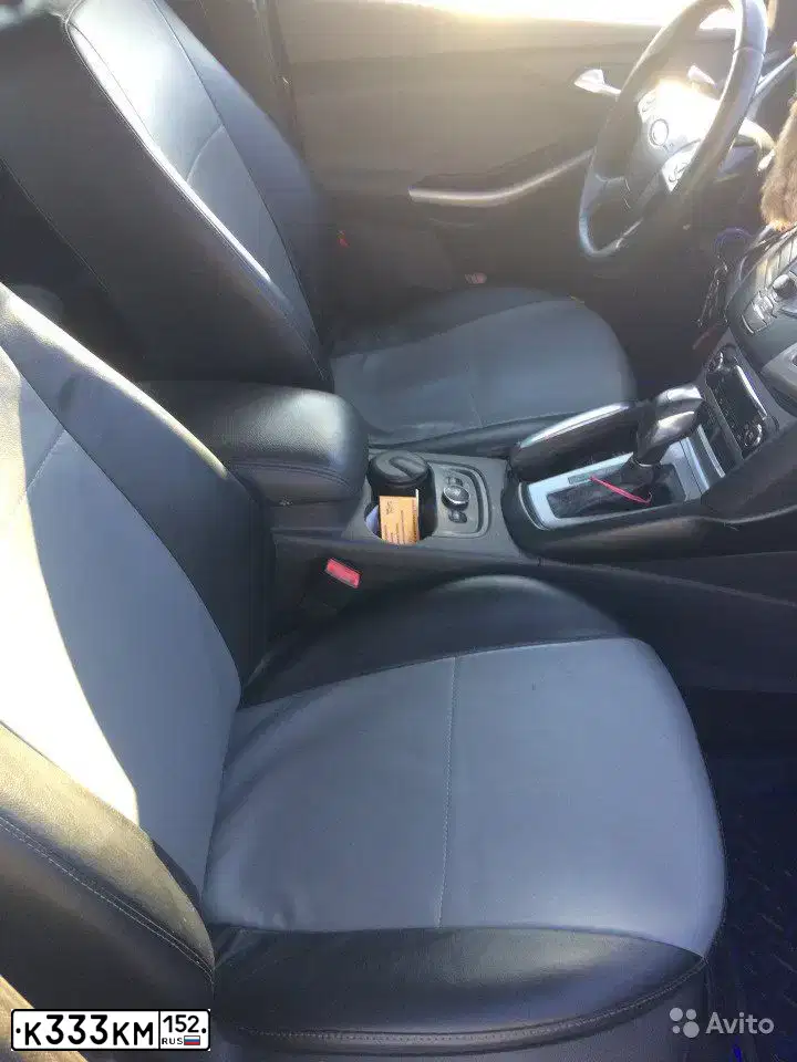 Фото автомобиля FORD FOCUS, 2012 — госномер К333КМ152. Цвет: СЕРО-КОРИЧНЕВЫЙ