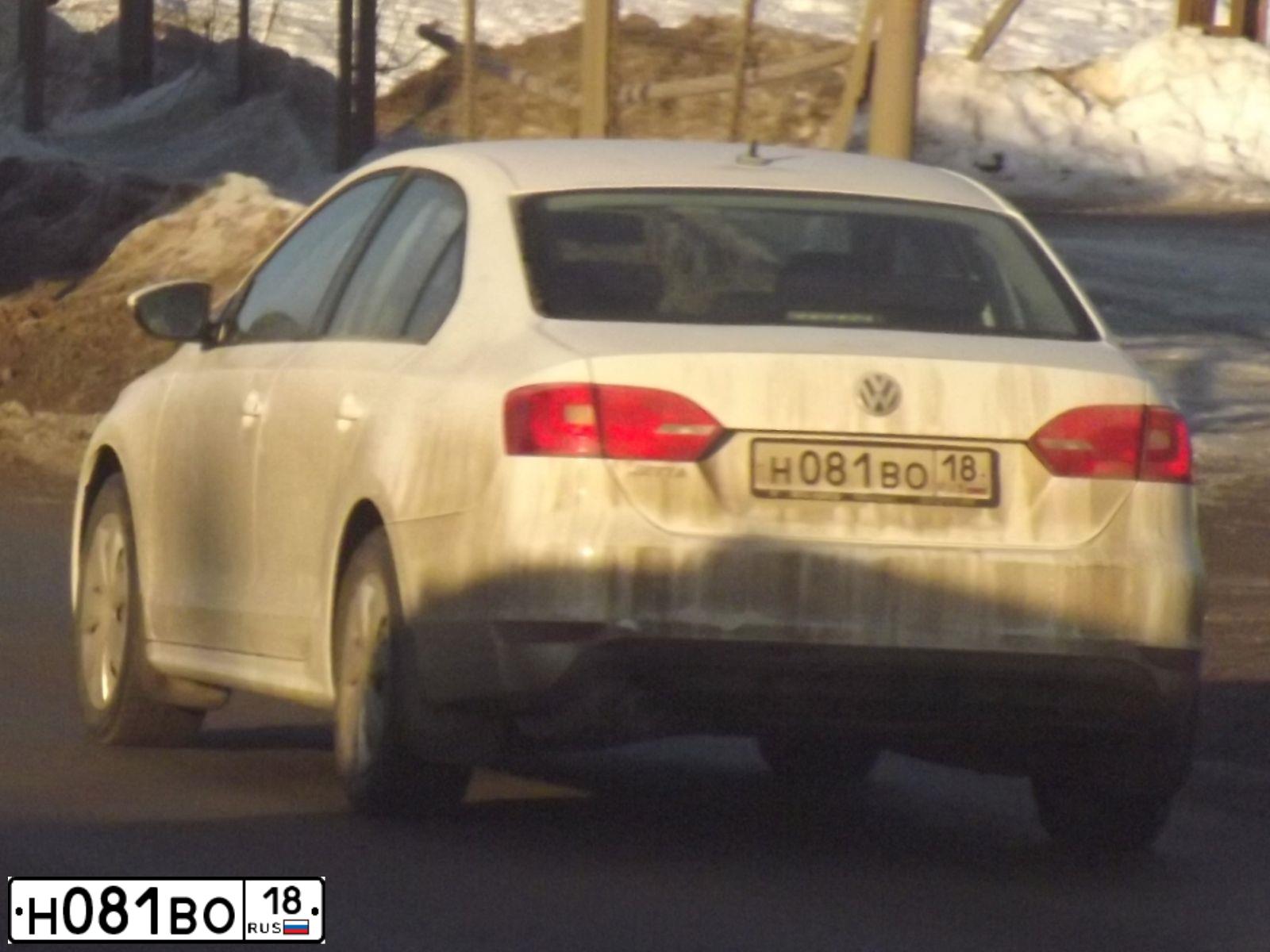 Фото автомобиля VOLKSWAGEN JETTA, 2011 — госномер К245КС702. Цвет: Белый