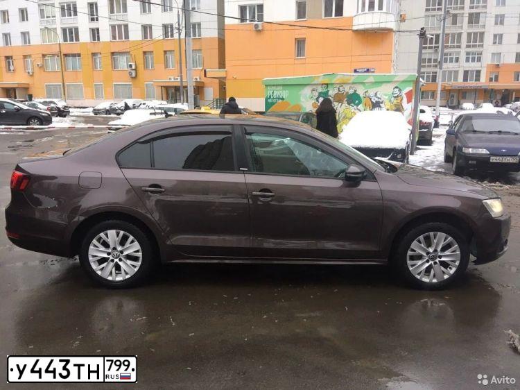 Фото автомобиля DAEWOO ESPERO, 1997 — госномер В880КУ790. Цвет: синий