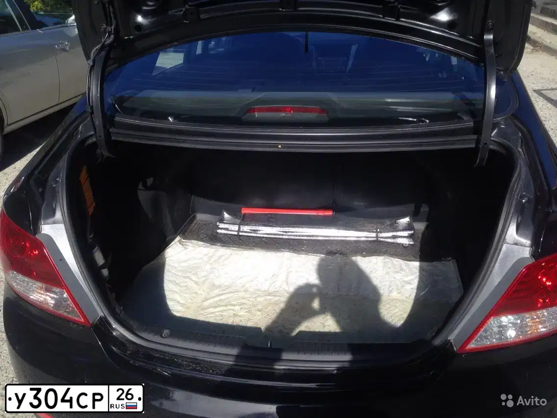 Фото автомобиля HYUNDAI SOLARIS, 2011 — госномер О135ВА05. Цвет: ЧЕРНЫЙ